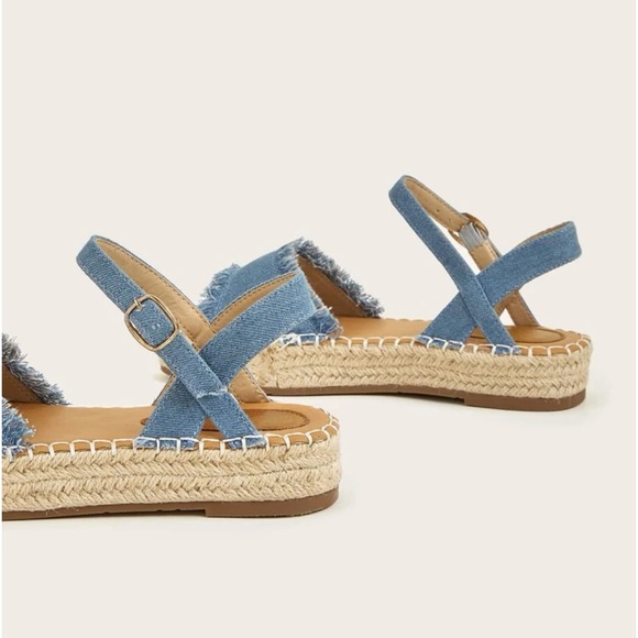 Sandals - Picture 2 of 5